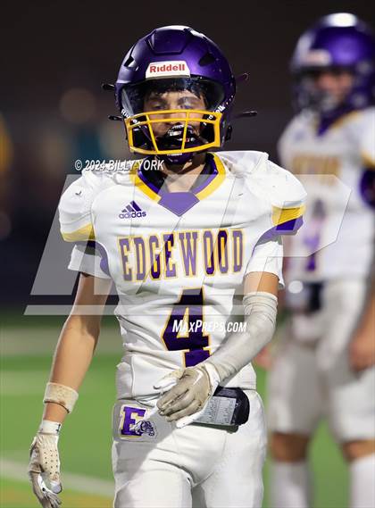 Thumbnail 2 in Grand Saline vs Edgewood photogallery.