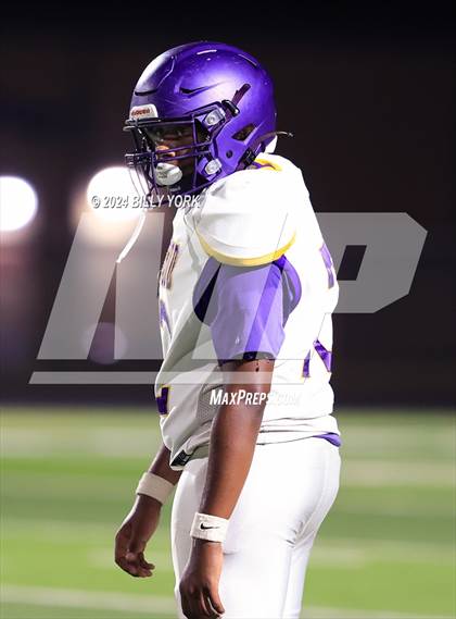Thumbnail 1 in Grand Saline vs Edgewood photogallery.