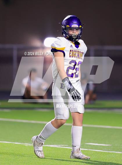 Thumbnail 1 in Grand Saline vs Edgewood photogallery.