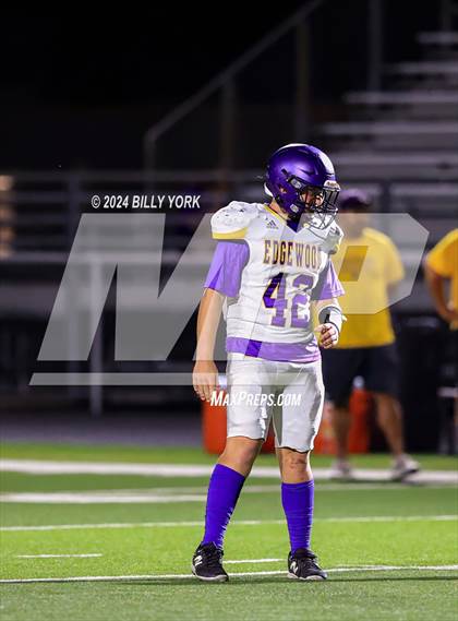 Thumbnail 1 in Grand Saline vs Edgewood photogallery.