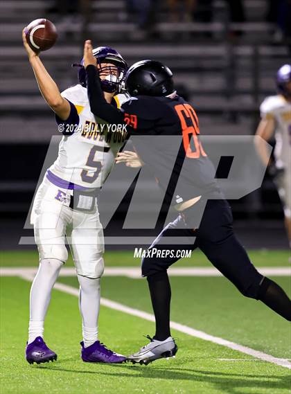 Thumbnail 2 in Grand Saline vs Edgewood photogallery.