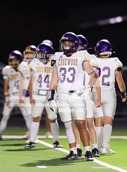 Thumbnail 1 in Grand Saline vs Edgewood photogallery.
