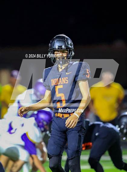 Thumbnail 2 in Grand Saline vs Edgewood photogallery.