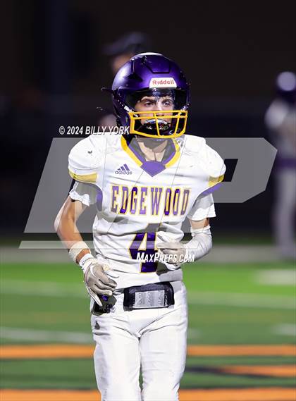 Thumbnail 2 in Grand Saline vs Edgewood photogallery.