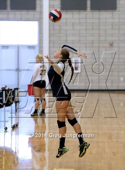 Thumbnail 3 in Cardinal Newman vs. Dublin (Dougherty Valley Tournament) photogallery.