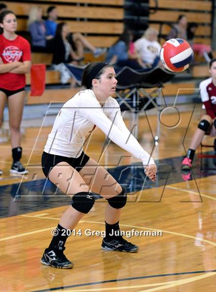 Thumbnail 3 in Cardinal Newman vs. Dublin (Dougherty Valley Tournament) photogallery.