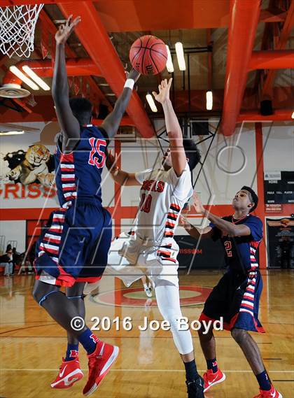 Thumbnail 3 in Bob Jones @ Grissom photogallery.