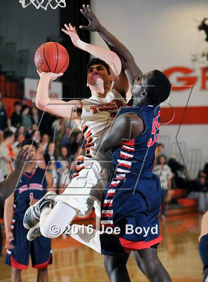 Thumbnail 3 in Bob Jones @ Grissom photogallery.