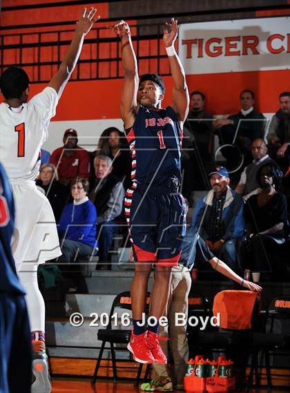 Thumbnail 3 in Bob Jones @ Grissom photogallery.