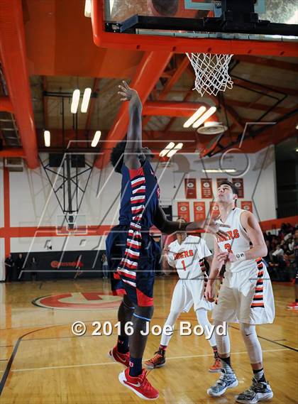 Thumbnail 3 in Bob Jones @ Grissom photogallery.