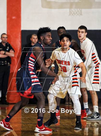 Thumbnail 3 in Bob Jones @ Grissom photogallery.