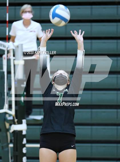 Thumbnail 3 in Mercy @ Lake Orion photogallery.