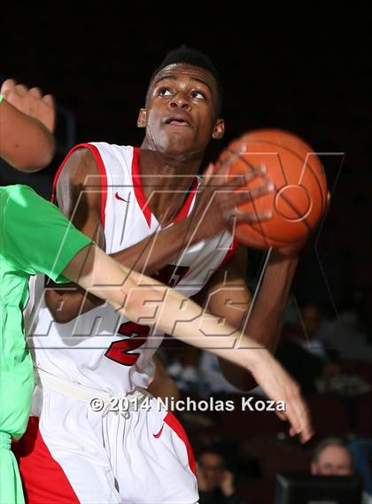 Thumbnail 3 in Victory Prep vs. Prolific Prep Academy (Tarkanian Classic) photogallery.