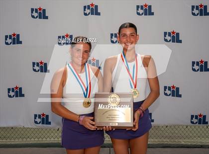 Thumbnail 2 in UIL Tennis 1A 2A Girls Finals (Awards) photogallery.