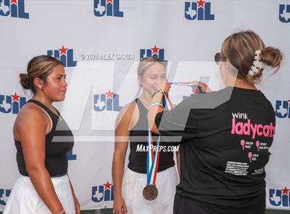 Thumbnail 2 in UIL Tennis 1A 2A Girls Finals (Awards) photogallery.