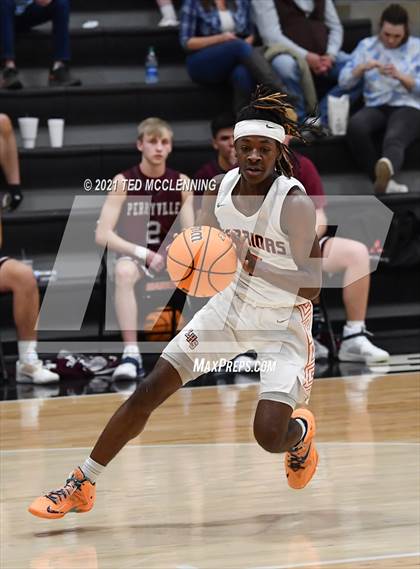 Thumbnail 2 in Perryville @ Lamar (AAA 3A District Playoff) photogallery.