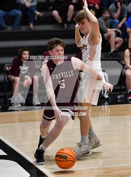 Thumbnail 3 in Perryville @ Lamar (AAA 3A District Playoff) photogallery.