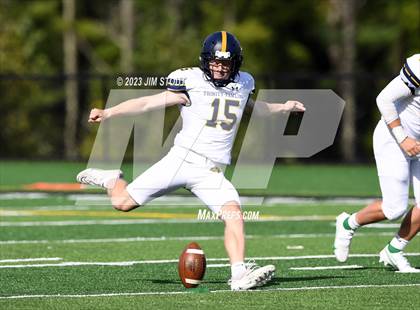 Thumbnail 1 in Trinity-Pawling @ Salisbury photogallery.