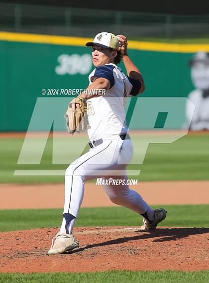 Thumbnail 1 in Honeoye Falls-Lima Central  vs Pittsford Sutherland (NYSPHSAA Section V Class A Final)  photogallery.