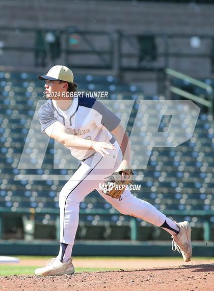 Thumbnail 1 in Honeoye Falls-Lima Central  vs Pittsford Sutherland (NYSPHSAA Section V Class A Final)  photogallery.