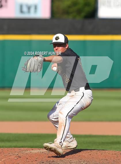 Thumbnail 3 in Honeoye Falls-Lima Central  vs Pittsford Sutherland (NYSPHSAA Section V Class A Final)  photogallery.