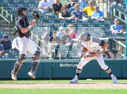 Thumbnail 1 in Honeoye Falls-Lima Central  vs Pittsford Sutherland (NYSPHSAA Section V Class A Final)  photogallery.