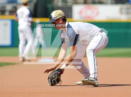 Thumbnail 2 in Honeoye Falls-Lima Central  vs Pittsford Sutherland (NYSPHSAA Section V Class A Final)  photogallery.