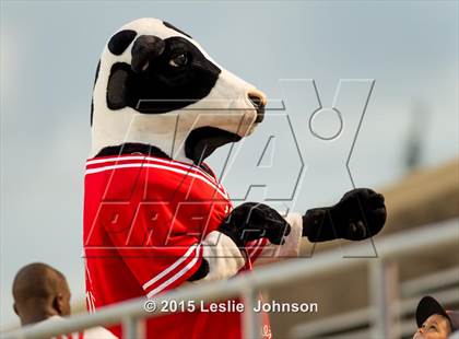 Thumbnail 2 in 2015 All-Star Bayou Bowl photogallery.