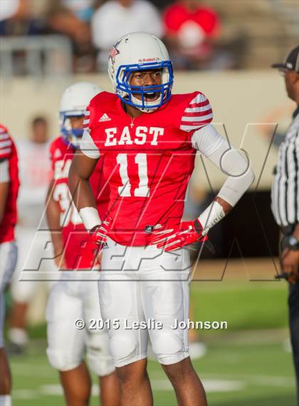 Thumbnail 2 in 2015 All-Star Bayou Bowl photogallery.