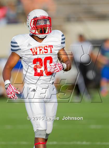 Thumbnail 1 in 2015 All-Star Bayou Bowl photogallery.