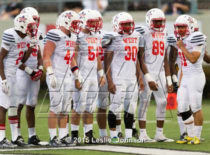 Thumbnail 1 in 2015 All-Star Bayou Bowl photogallery.