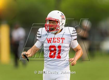 Thumbnail 2 in 2015 All-Star Bayou Bowl photogallery.