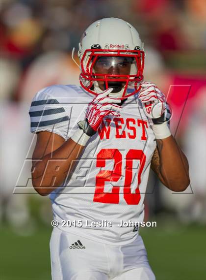 Thumbnail 1 in 2015 All-Star Bayou Bowl photogallery.