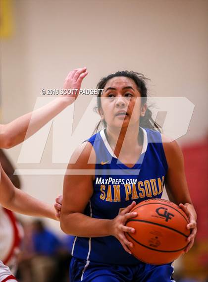 Thumbnail 1 in San Pasqual @ Fallbrook photogallery.