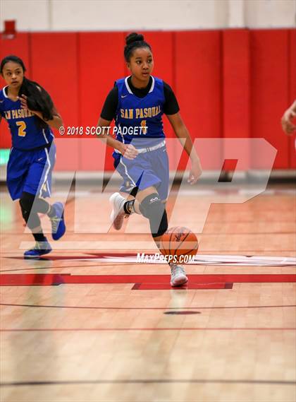 Thumbnail 2 in San Pasqual @ Fallbrook photogallery.
