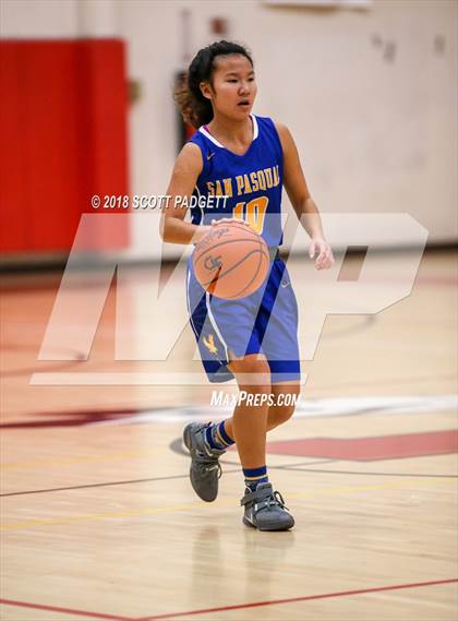 Thumbnail 2 in San Pasqual @ Fallbrook photogallery.