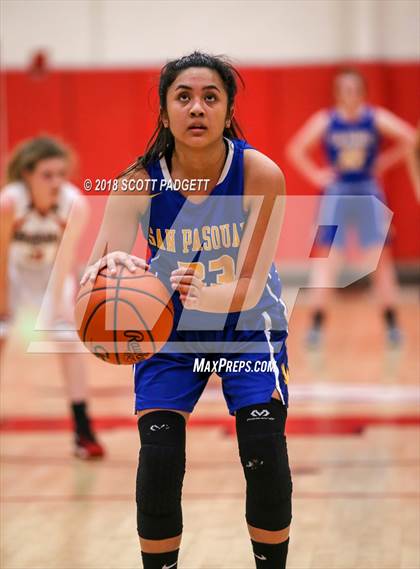 Thumbnail 1 in San Pasqual @ Fallbrook photogallery.