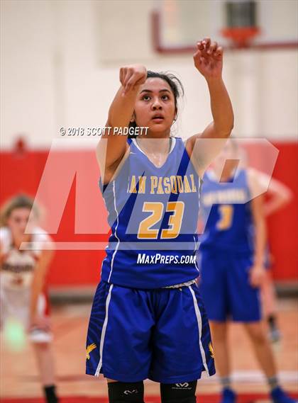 Thumbnail 1 in San Pasqual @ Fallbrook photogallery.