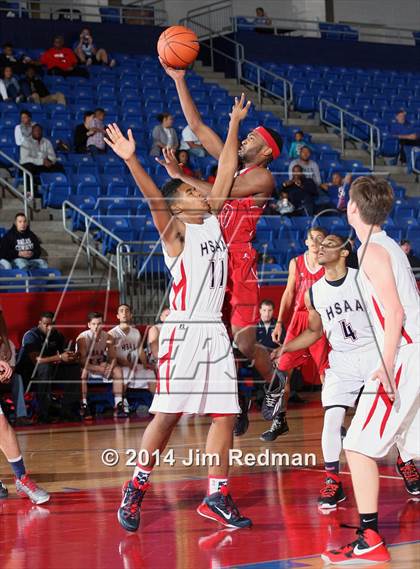 Thumbnail 1 in Dallas HSAA Blue vs. Wilson (Thanksgiving Hoopfest) photogallery.