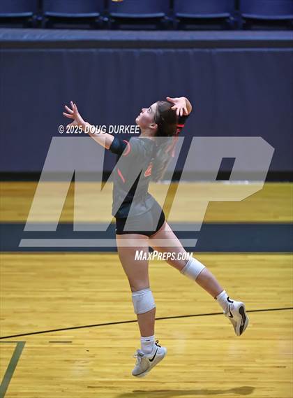 Thumbnail 3 in Memorial vs. Tompkins (UIL 6A D2 Girls Volleyball  Area) photogallery.