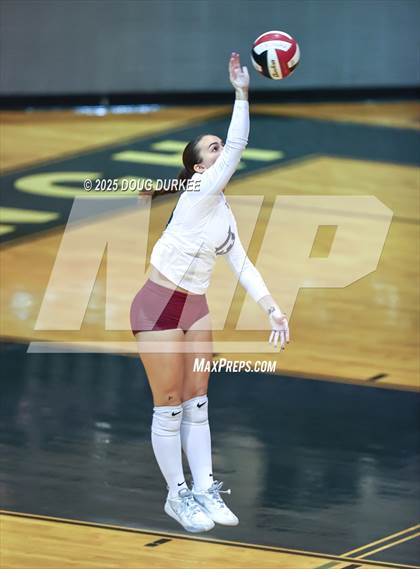 Thumbnail 2 in Memorial vs. Tompkins (UIL Volleyball 6A D2 Area) photogallery.