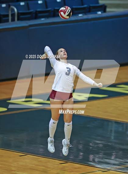 Thumbnail 1 in Memorial vs. Tompkins (UIL 6A D2 Girls Volleyball  Area) photogallery.