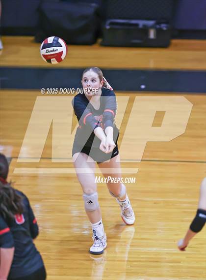 Thumbnail 2 in Memorial vs. Tompkins (UIL 6A D2 Girls Volleyball  Area) photogallery.