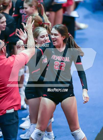Thumbnail 2 in Memorial vs. Tompkins (UIL Volleyball 6A D2 Area) photogallery.