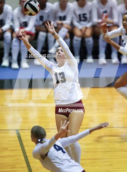Thumbnail 2 in Memorial vs. Tompkins (UIL 6A D2 Girls Volleyball  Area) photogallery.