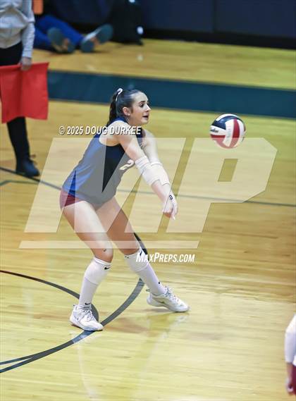 Thumbnail 2 in Memorial vs. Tompkins (UIL Volleyball 6A D2 Area) photogallery.
