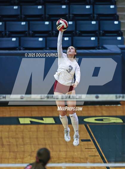 Thumbnail 3 in Memorial vs. Tompkins (UIL Volleyball 6A D2 Area) photogallery.