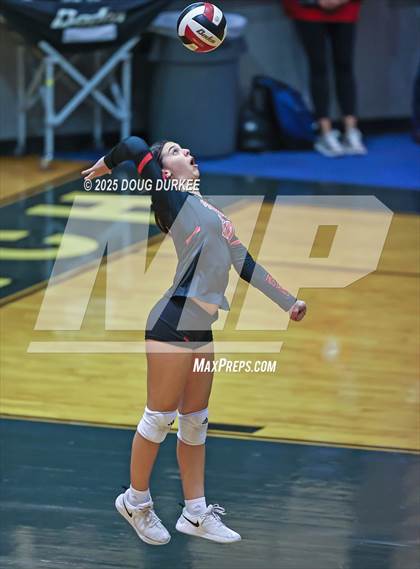 Thumbnail 2 in Memorial vs. Tompkins (UIL 6A D2 Girls Volleyball  Area) photogallery.