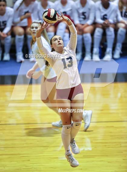 Thumbnail 2 in Memorial vs. Tompkins (UIL 6A D2 Girls Volleyball  Area) photogallery.