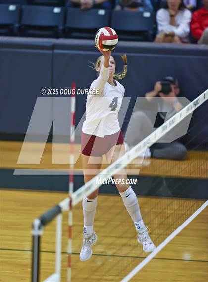 Thumbnail 1 in Memorial vs. Tompkins (UIL 6A D2 Girls Volleyball  Area) photogallery.